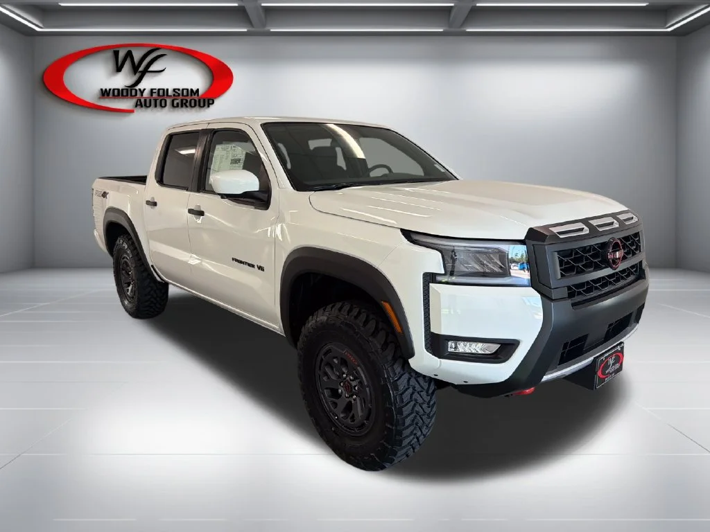 New 2027 Glacier White Nissan Crew Cab PRO-4X® image 3