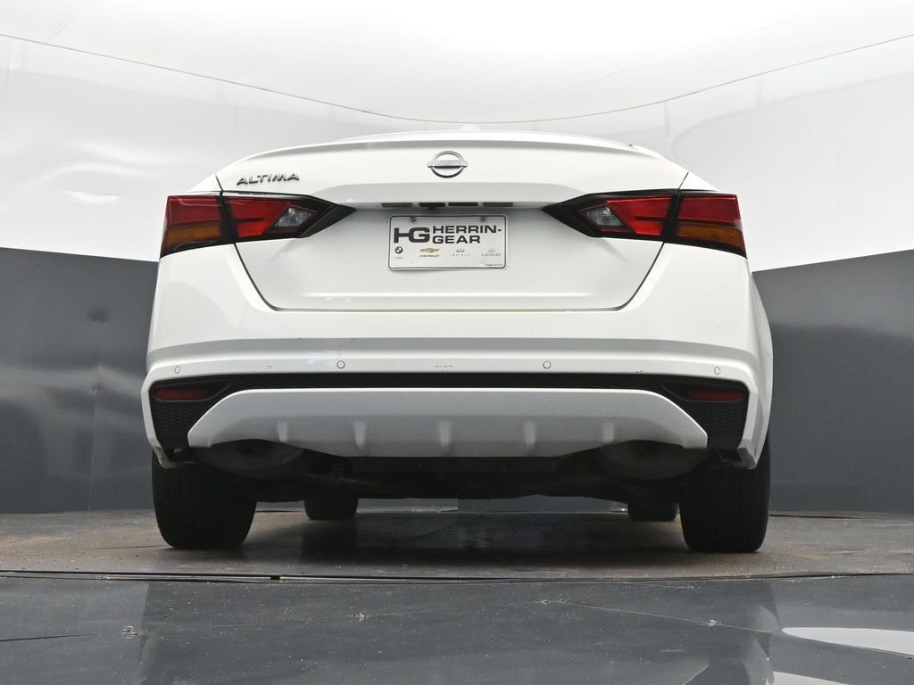 2025 Nissan Altima SV - Photo 40