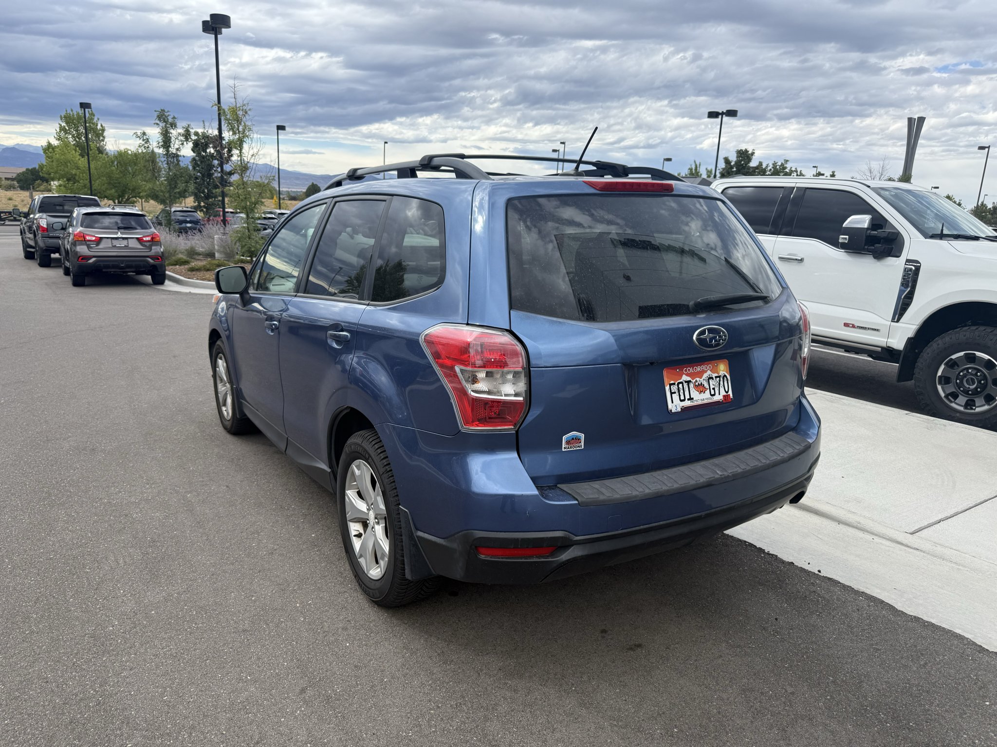 Used 2015 Quartz Blue Pearl Subaru 2.5i Premium image 4