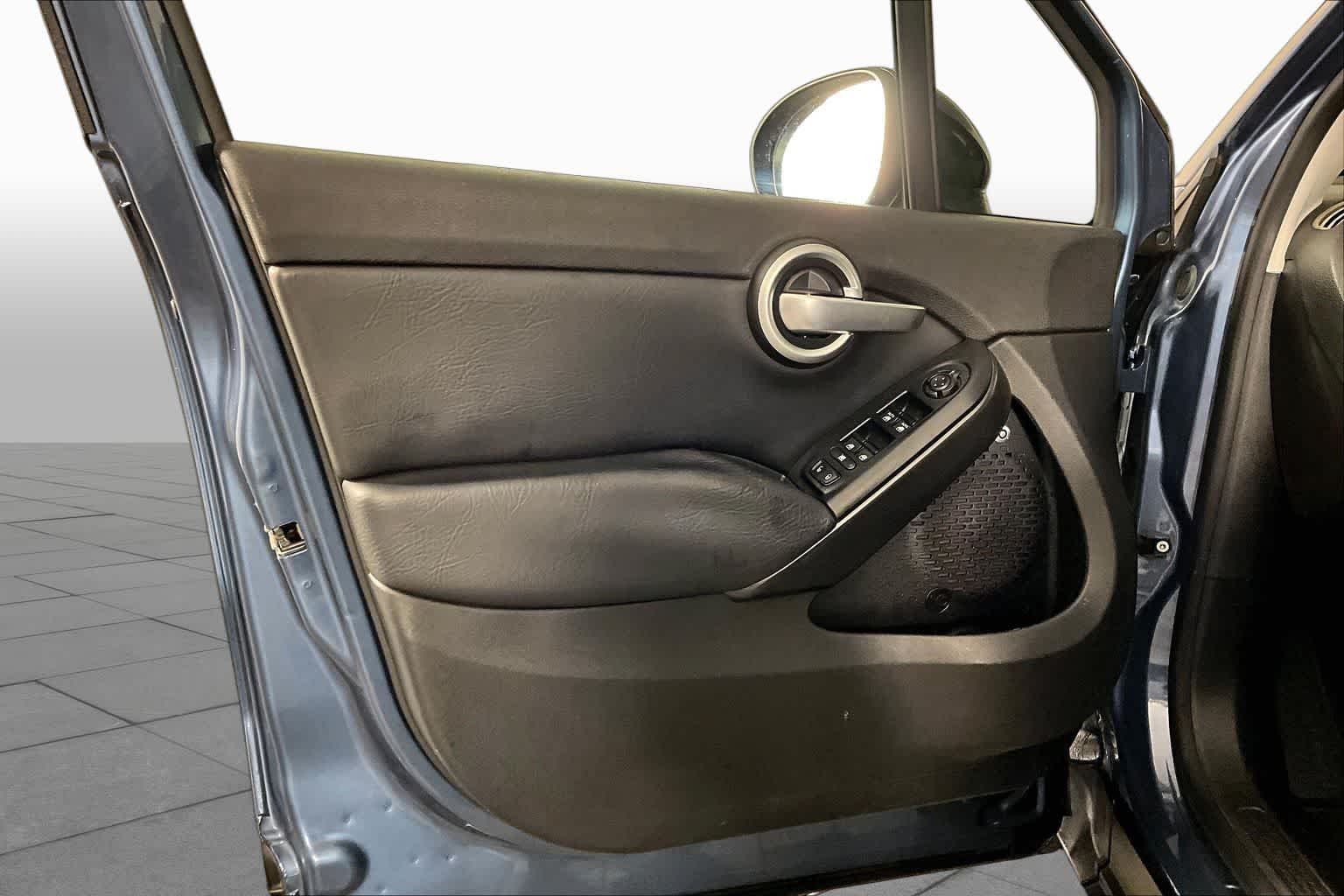 Used 2018 Blue Sky Metallic FIAT Urbana Edition image 21