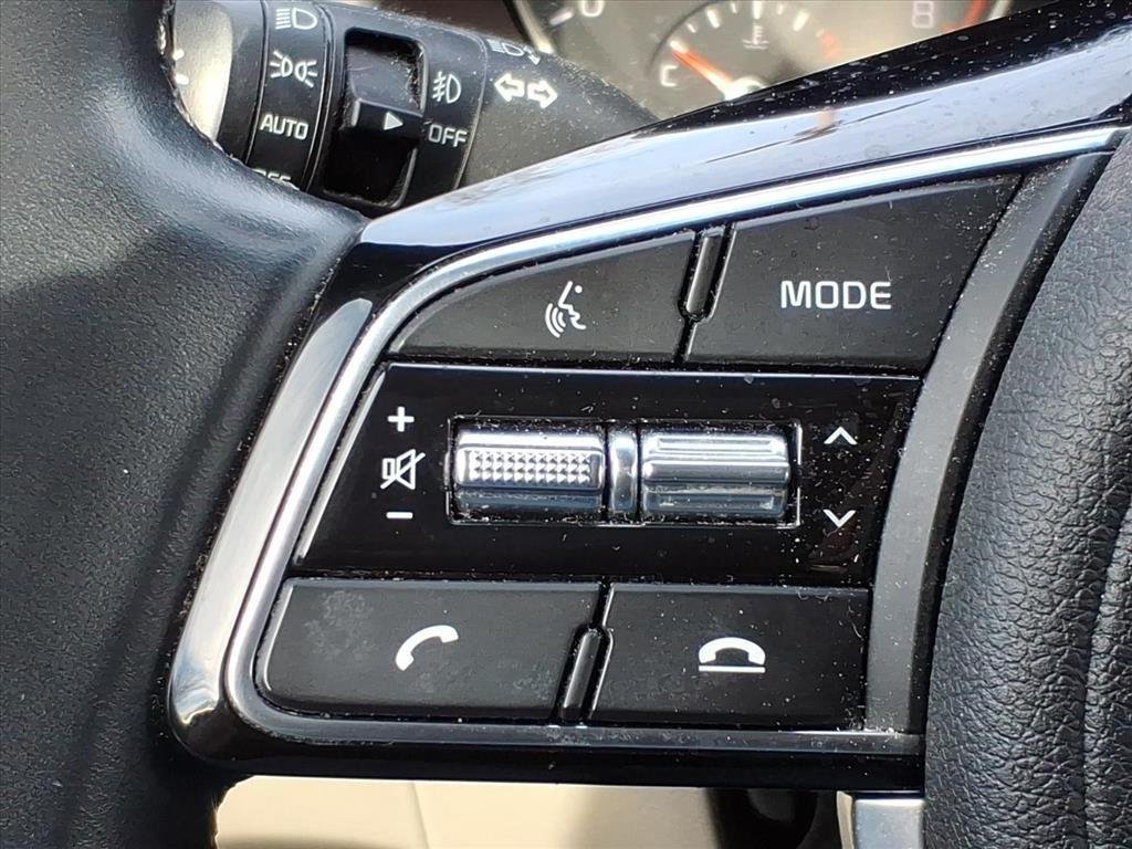 Used 2021 Sparkling Silver Kia EX image 15