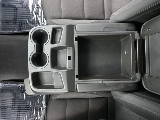 2025 GMC Sierra 3500HD SLE - Photo 38