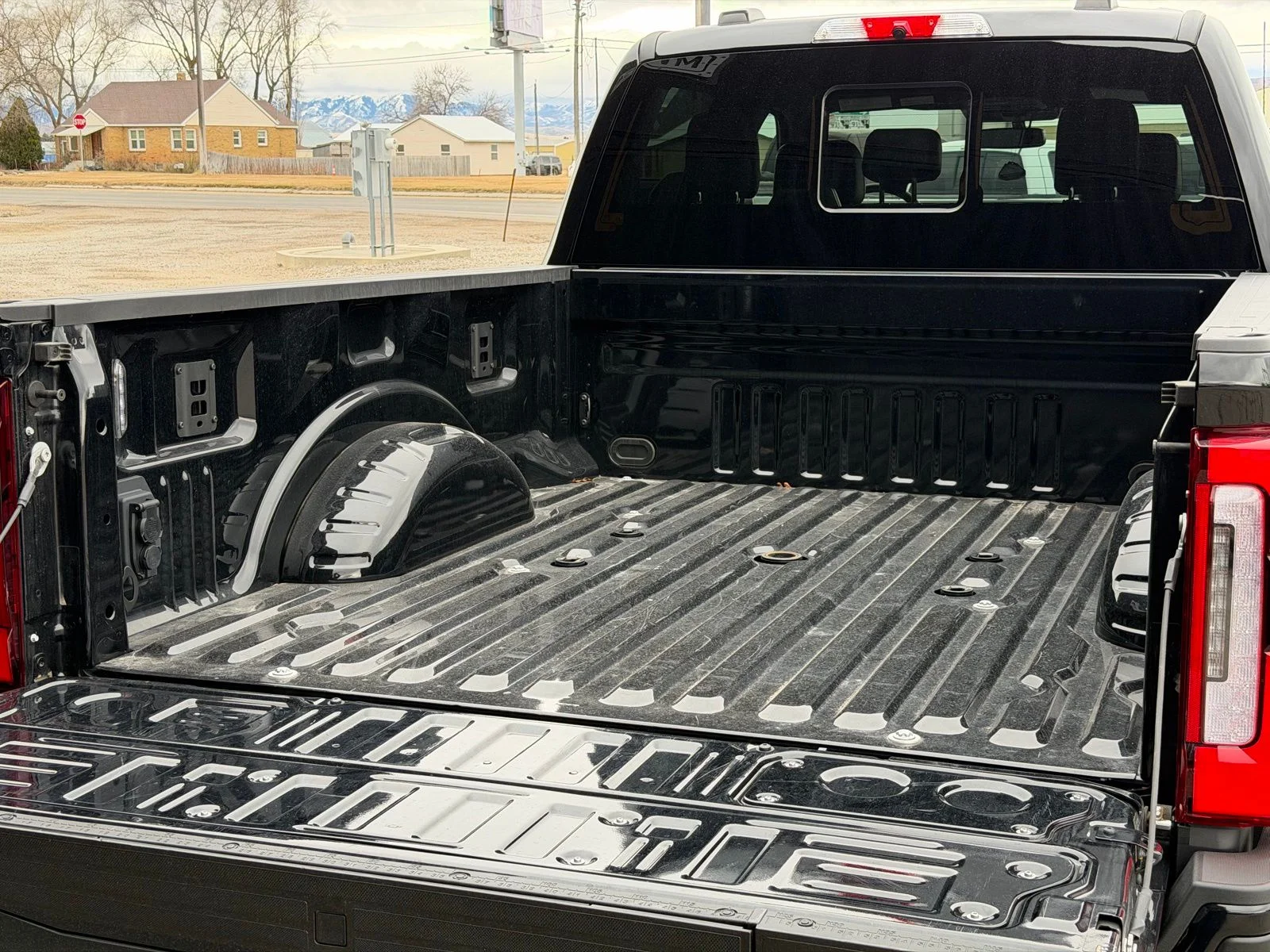 Used 2025 Black Ford Platinum image 9