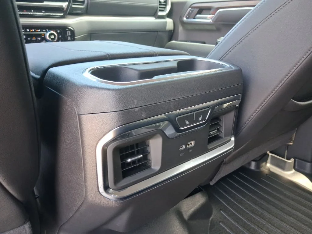 Used 2024 Silver GMC SLT image 21
