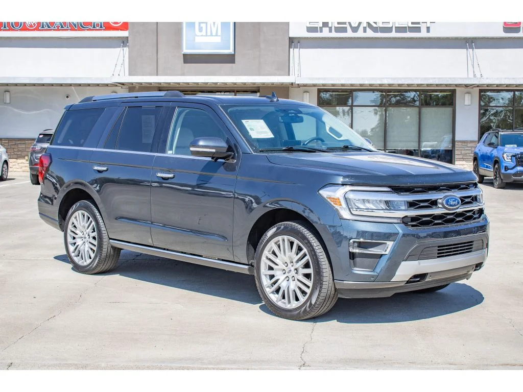 Used 2024 Stone Blue Metallic Ford Limited image 2