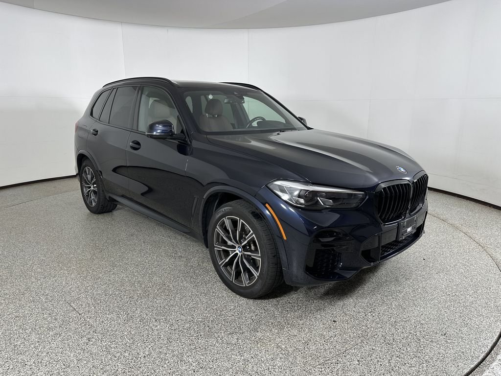 Used 2022 Carbon Black Metallic BMW xDrive40i image 4
