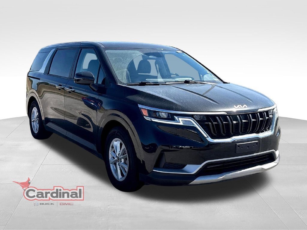  2022 Kia Carnival LX FWD   
