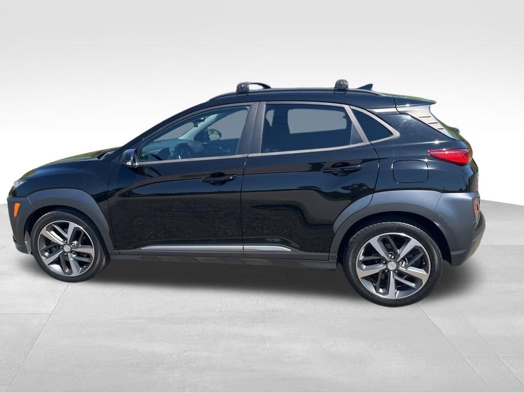 Used 2020 Black Hyundai Ultimate image 8