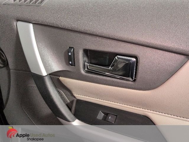 Used 2011 Black Ford Limited image 40