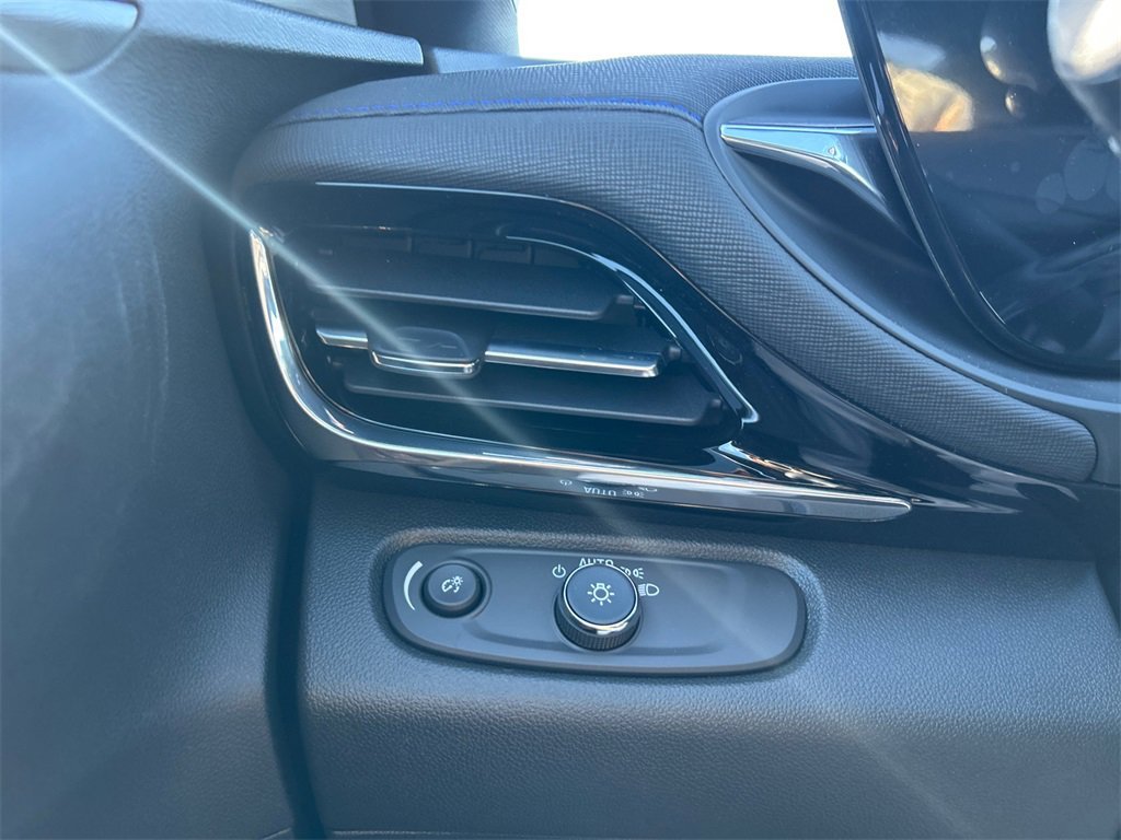 2026 BUICK ENVISTA - Image 17