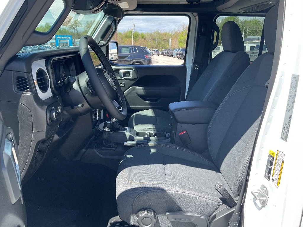 New 2026 Bright White Clearcoat Jeep Sport S image 8