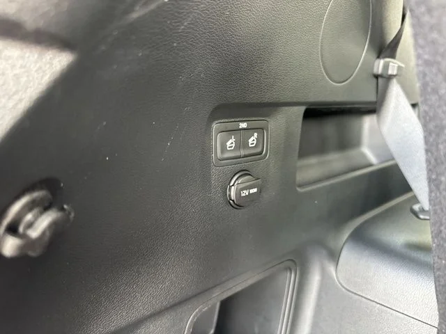Used 2020 Green Kia EX image 15