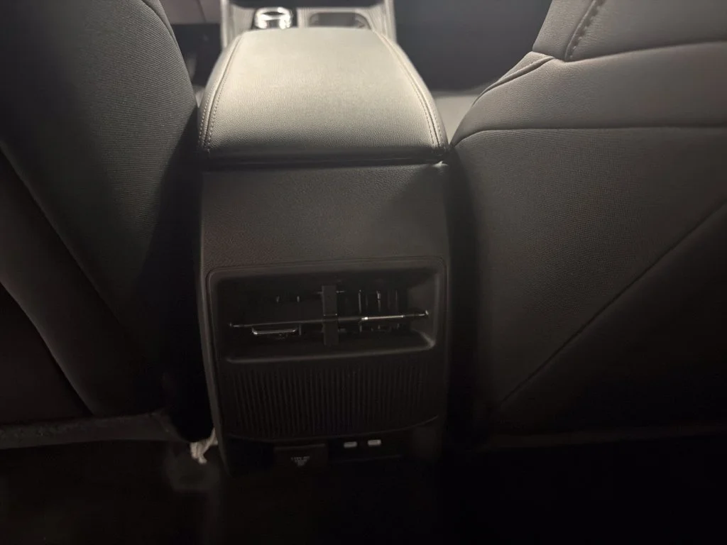 New 2027 Gray Jeep Limited image 17