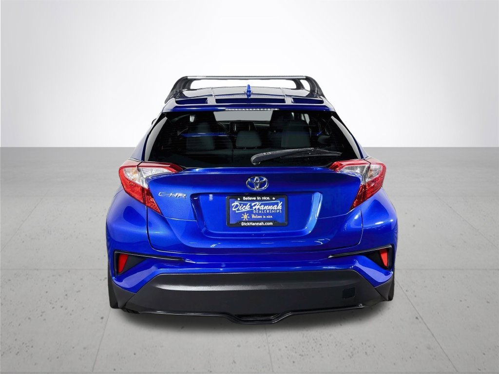 Used 2018 Blue Toyota XLE image 7