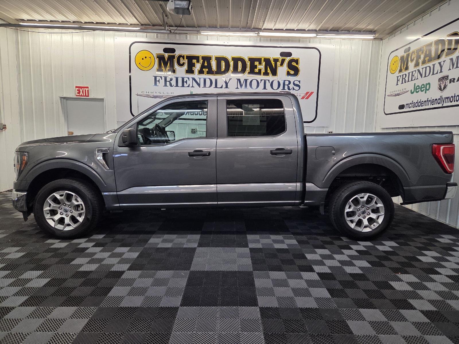Used 2023 GRAY Ford XLT image 4