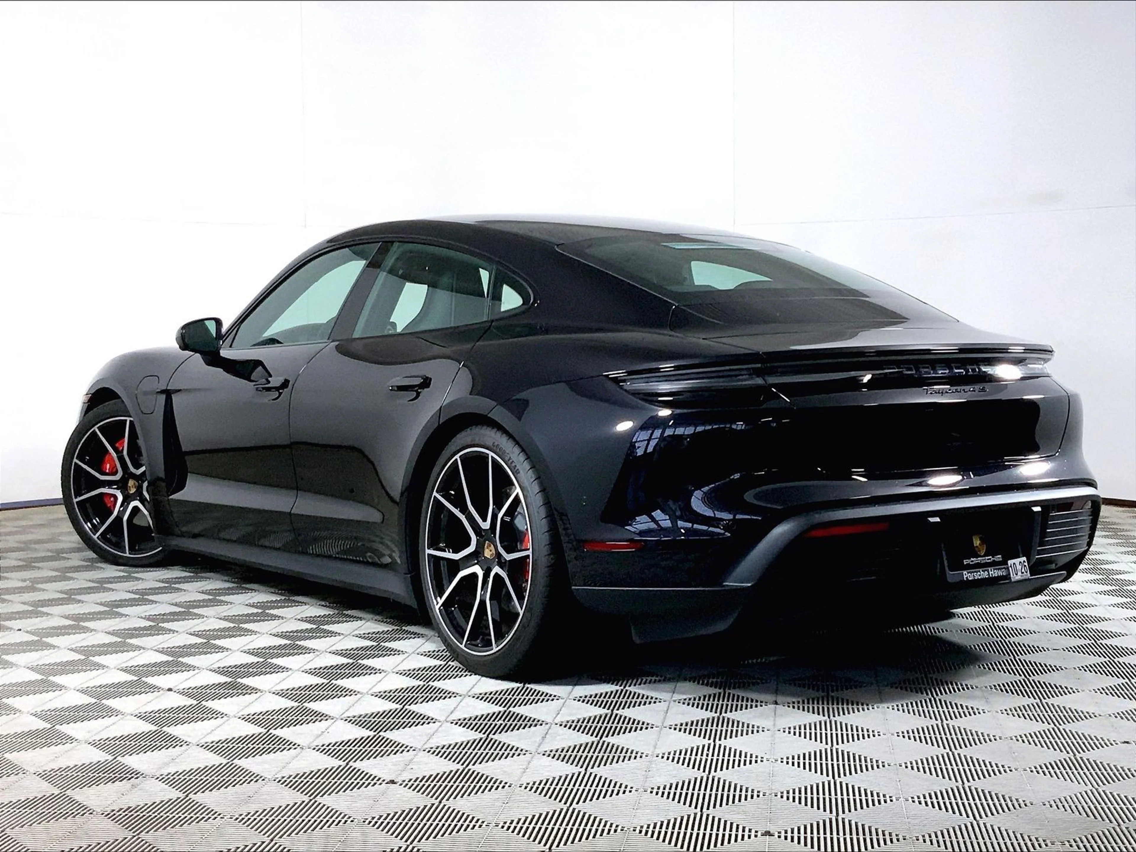 Used 2025 Black Porsche 4S image 2