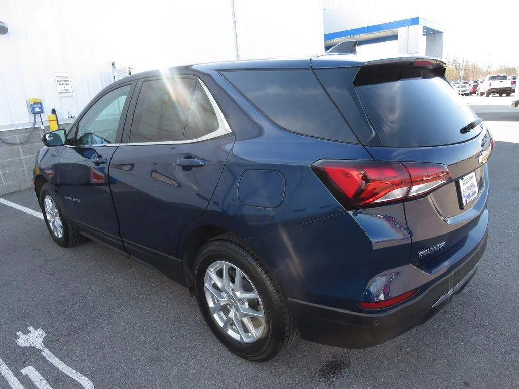 Used 2023 Blue Chevrolet LT image 13