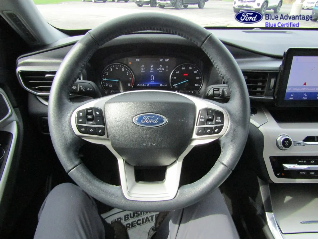 Certified Used 2023 Star White Ford XLT image 16