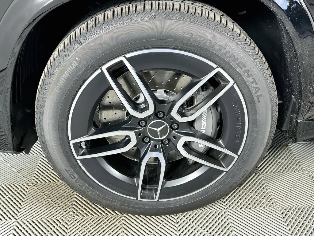 New 2027 Black Mercedes-Benz  image 32
