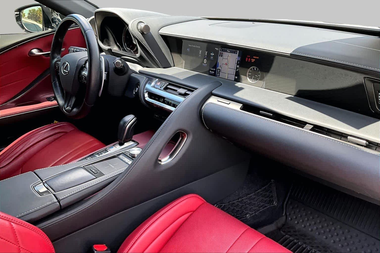 Used 2021 Liquid Platinum Lexus  image 19
