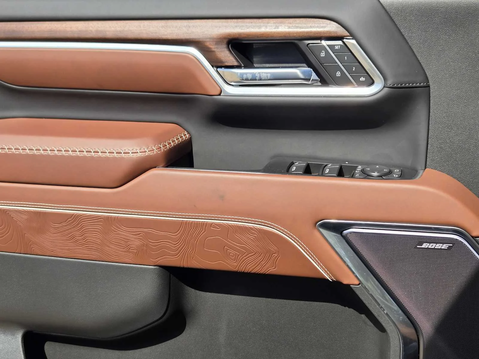 2026 GMC Sierra 2500HD Denali Ultimate - Photo 15