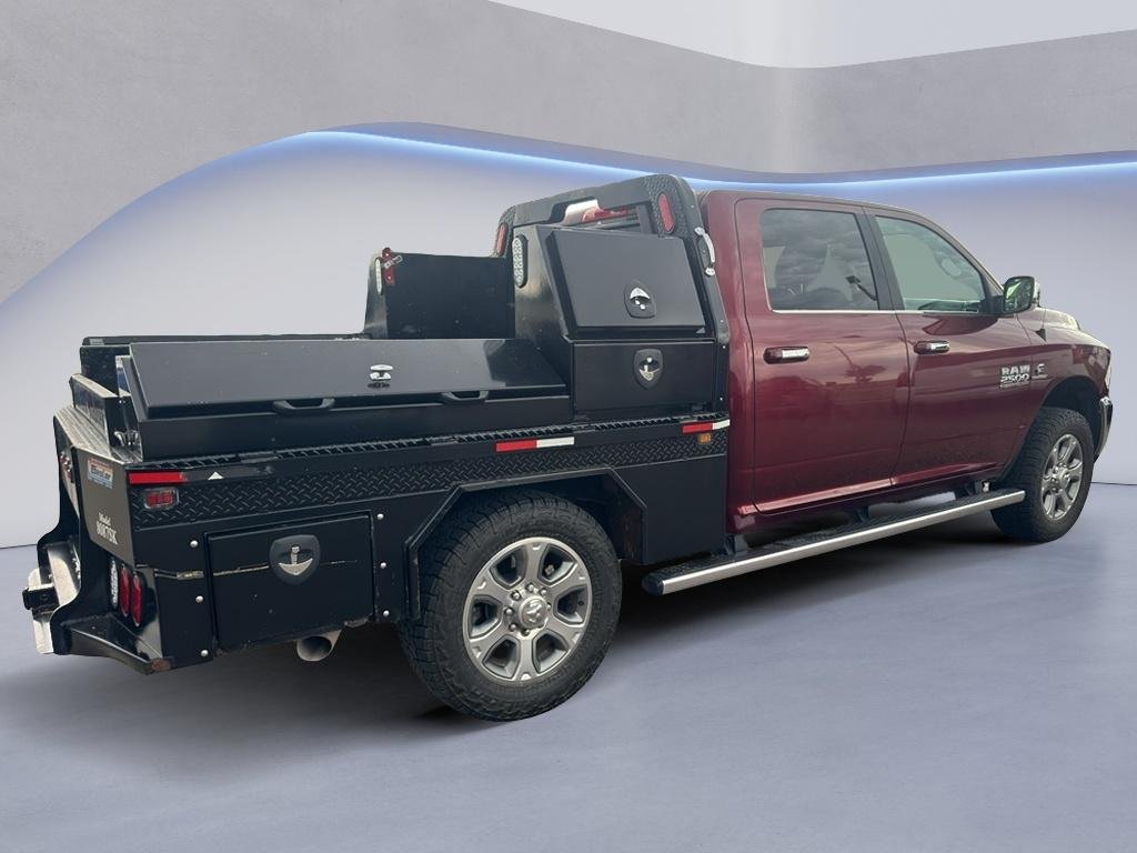 Used 2018 Delmonico Red Pearlcoat Ram Big Horn image 6