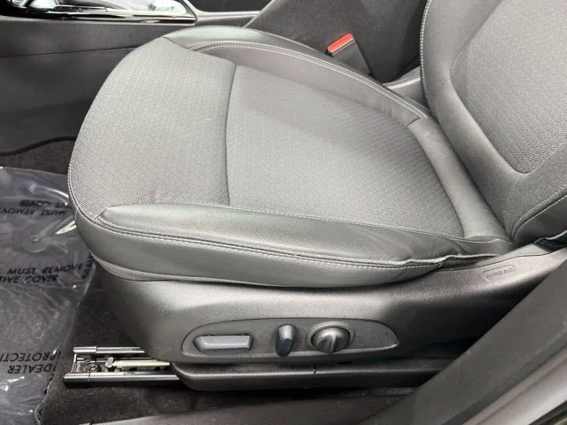Used 2022 Black Buick Preferred image 14