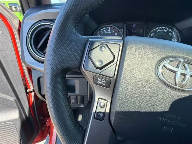 Used 2018 Inferno Red Toyota SR5 image 22