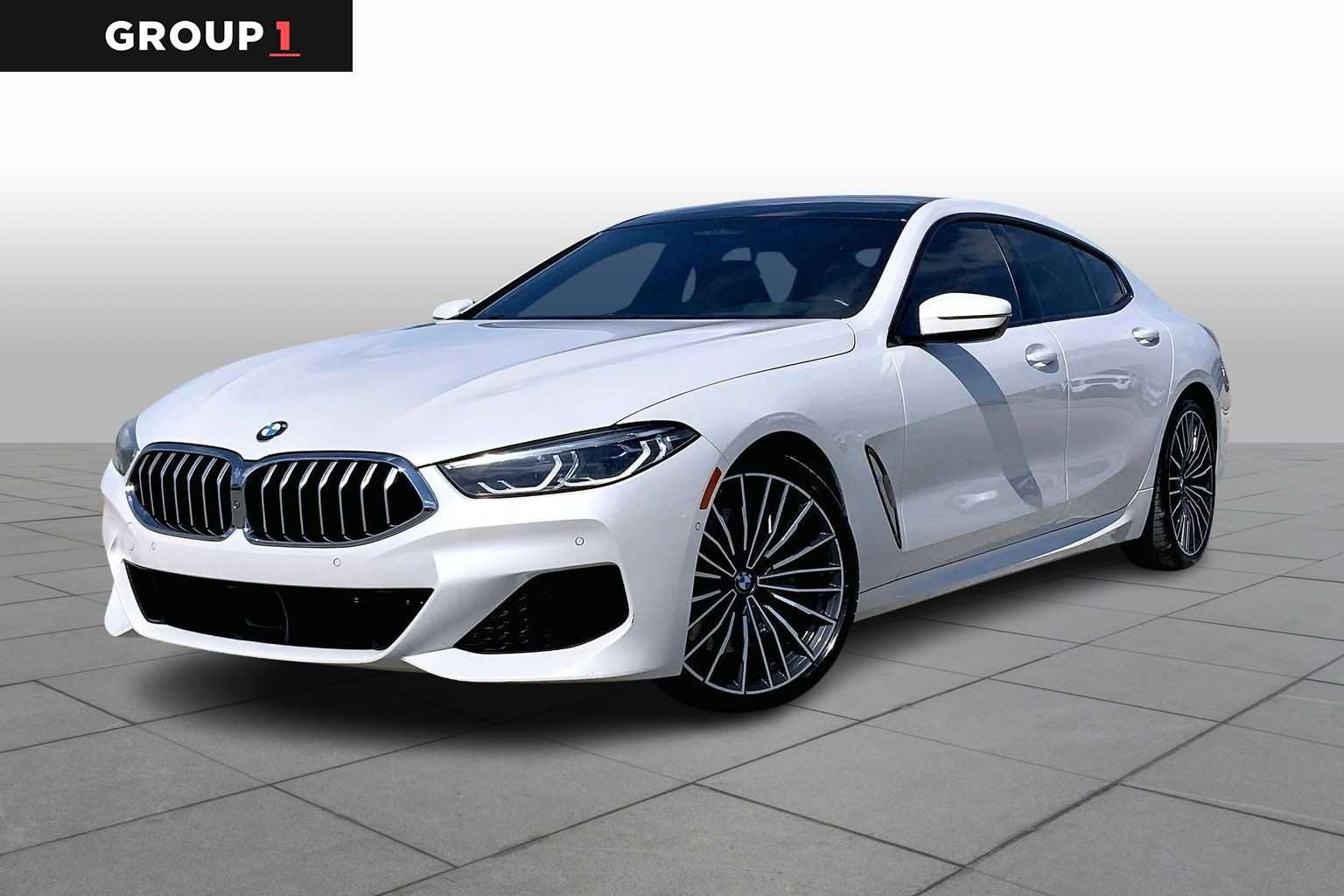 2022 BMW 8 Series 840i