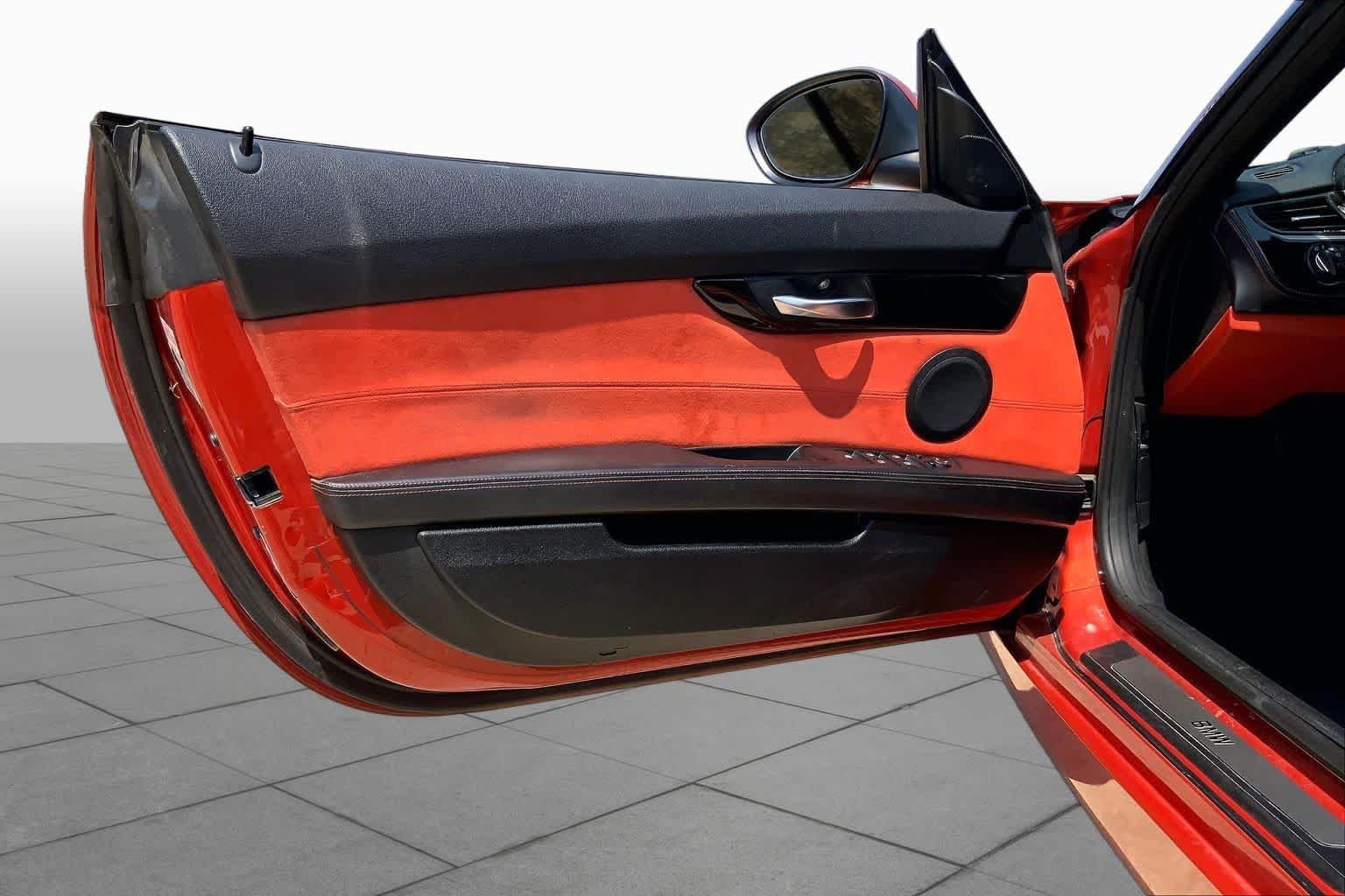 Used 2014 Valencia Orange Metallic BMW sDrive35i image 20