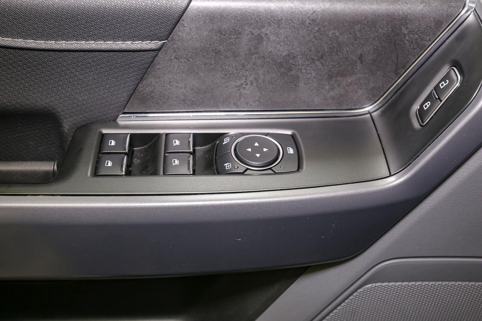Used 2025 Carbonized Gray Ford XLT image 36