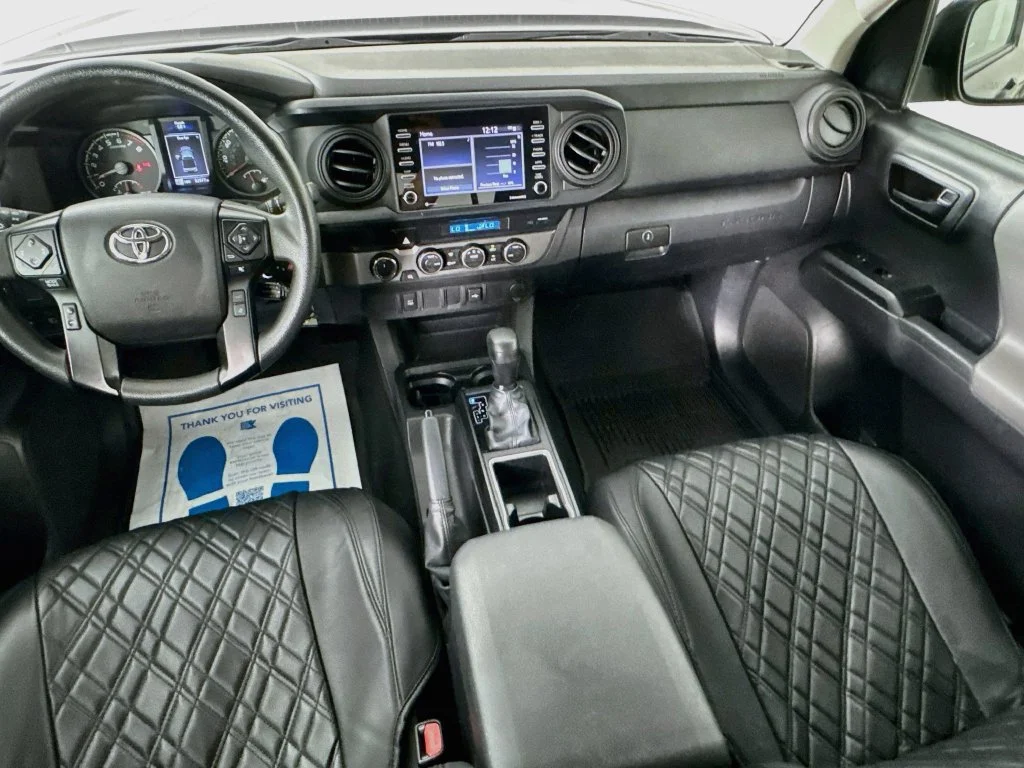 Used 2022 Midnight Black Metallic Toyota SR image 25