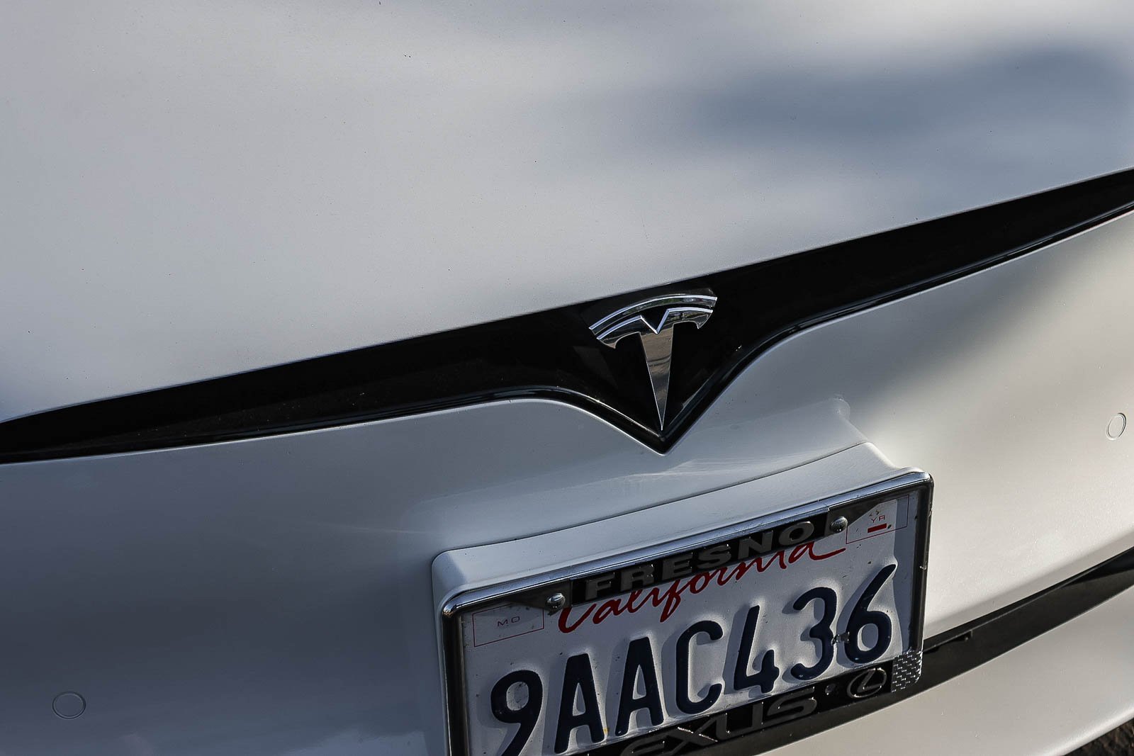 Used 2022 White Tesla Base image 11