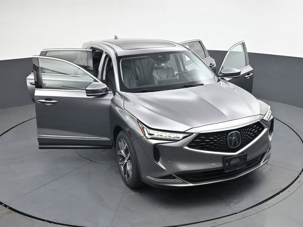 Used 2023 Liquid Carbon Metallic Acura w/Technology Package image 35