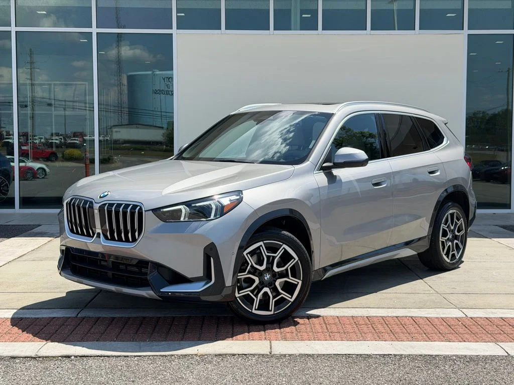 2025 BMW X1 28i