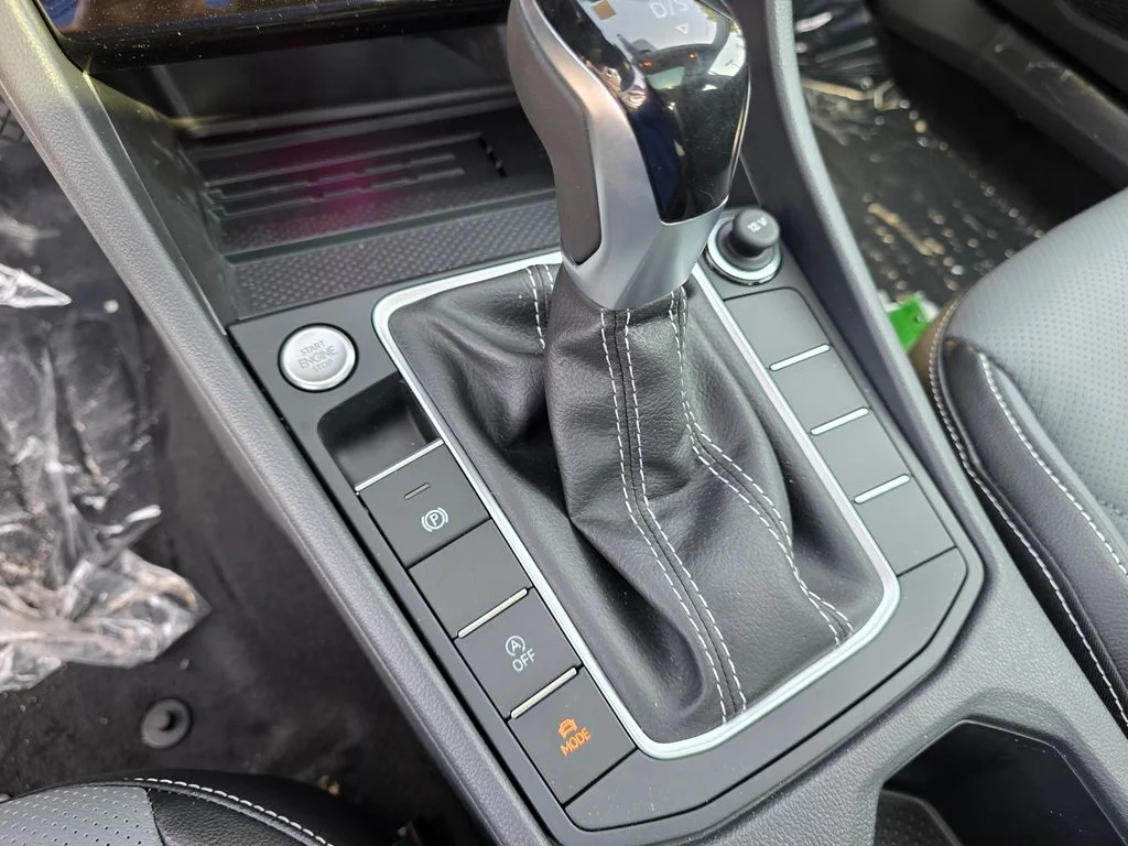 2026 Volkswagen Jetta SEL - Photo 18