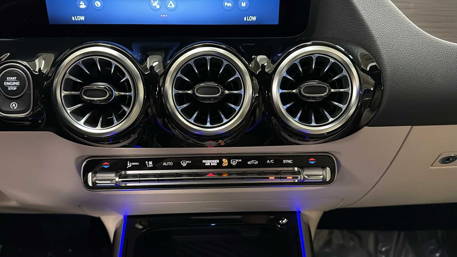 New 2026 Night Black Mercedes-Benz GLA 250 image 24