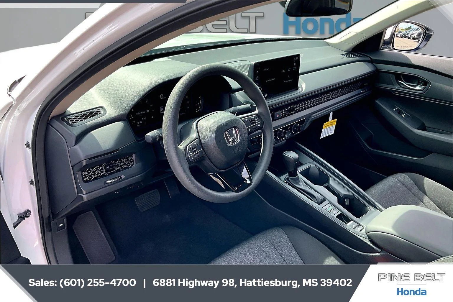 New 2026 Platinum White Pearl Honda LX image 6