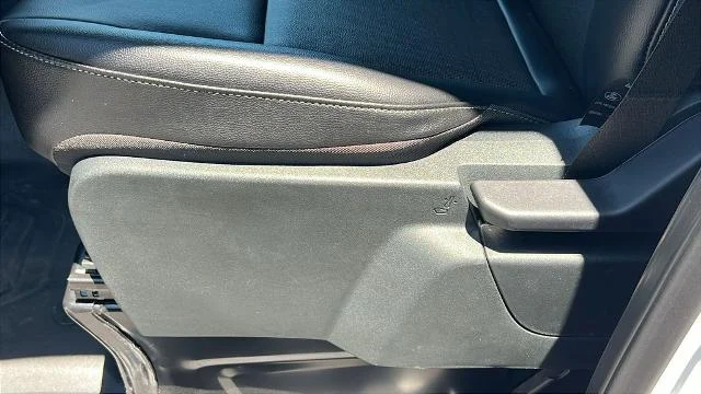New 2026 Oxford White Ford Cargo Van image 35