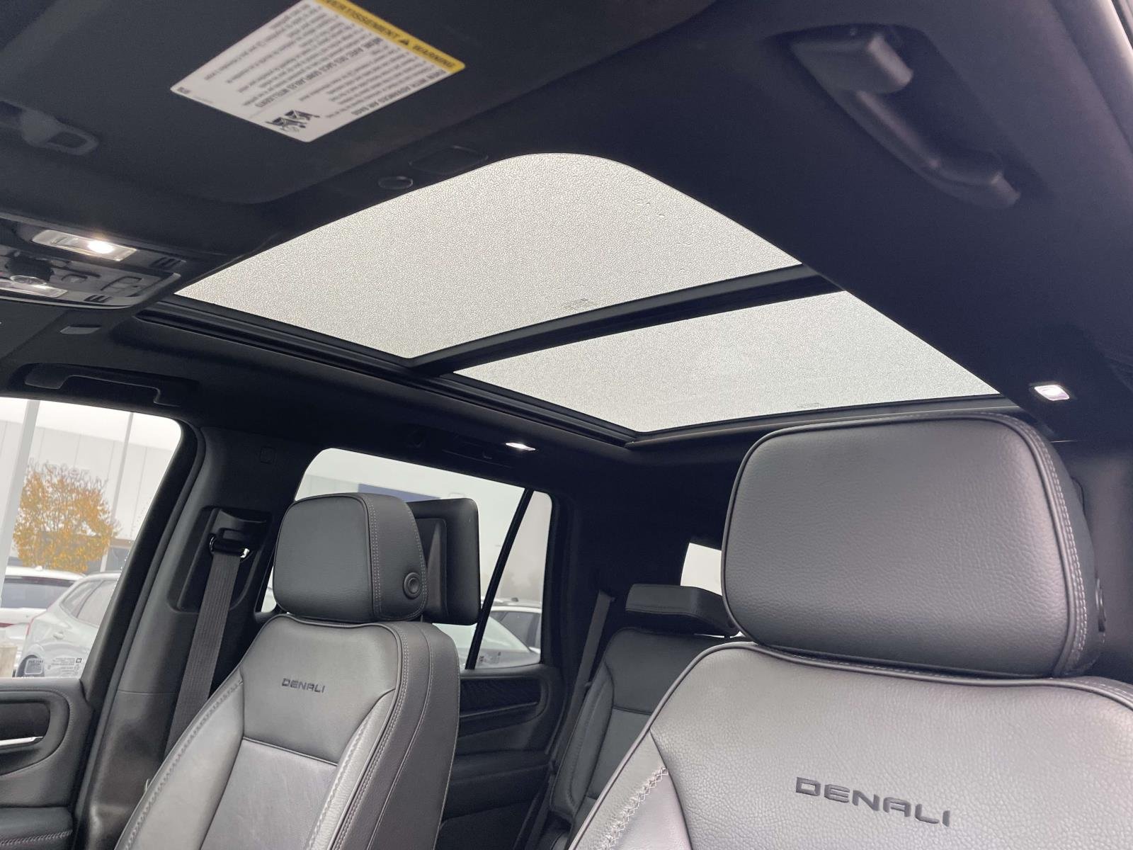 Used 2021 Onyx Black GMC Denali image 9