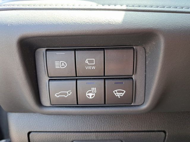 Used 2020 Gray Toyota Platinum image 27