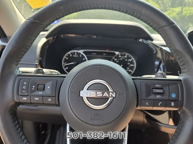 Used 2023 Silver Nissan SL image 22