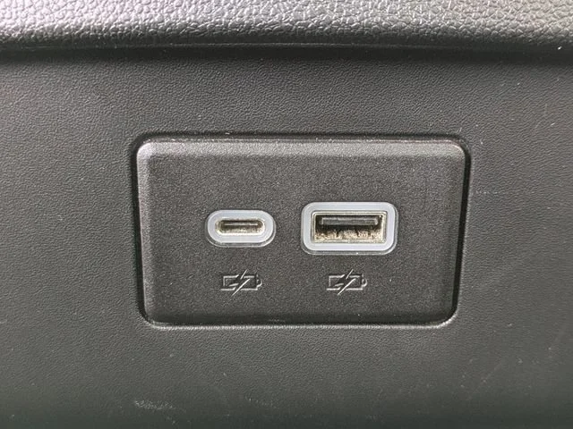 Used 2022 Blue Glow Metallic Chevrolet 2LT image 14