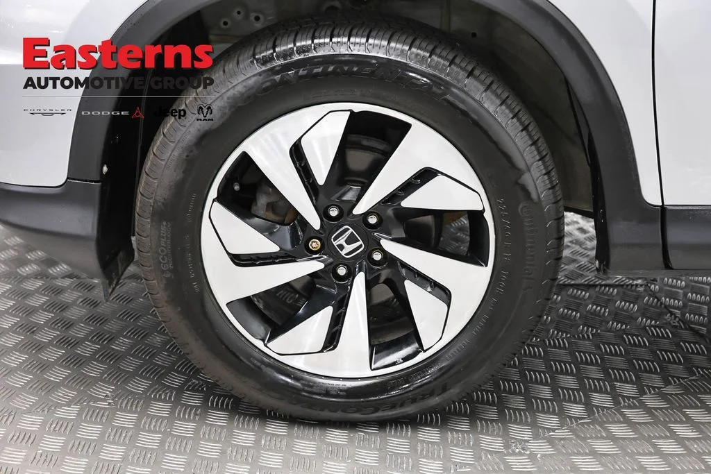 Used 2015 Gray Honda Touring image 33