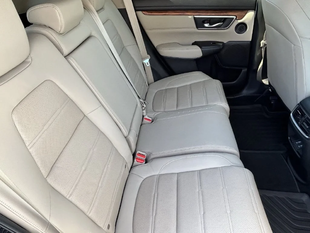 Used 2022 Platinum White Pearl Honda Touring image 11