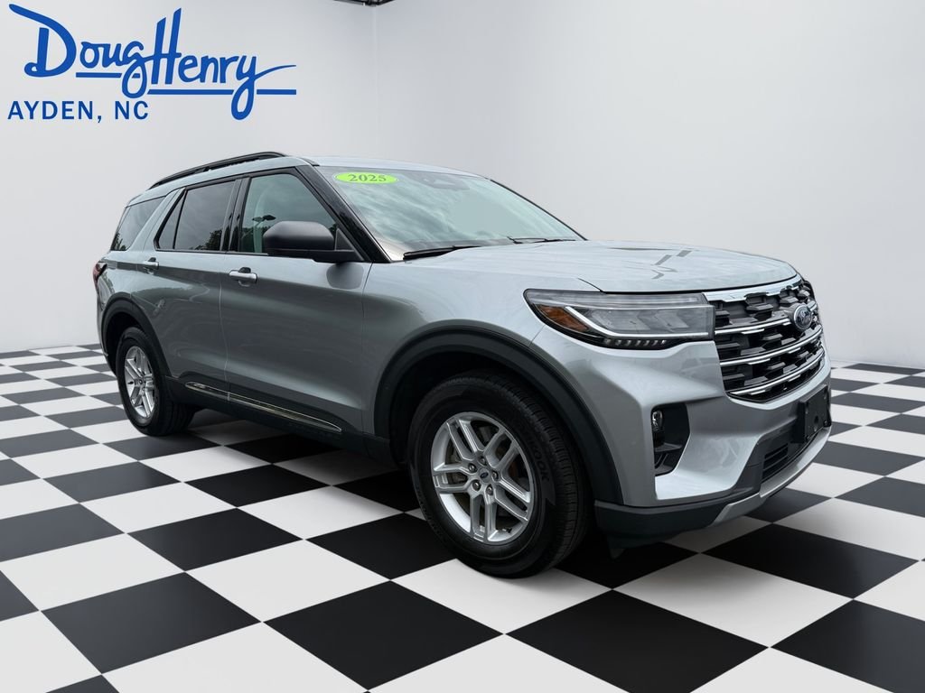 Used 2025 Silver Ford Active image 7