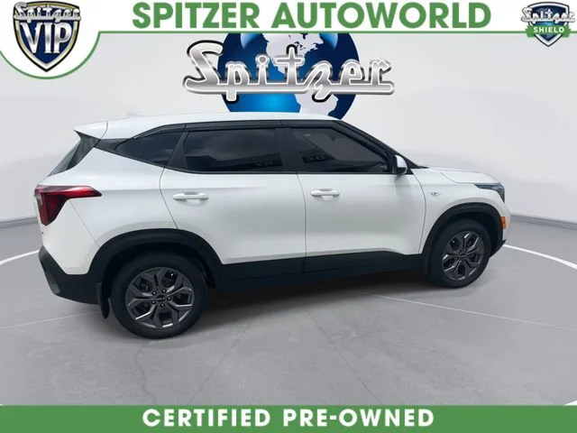 Certified Used 2024 White Kia LX image 9