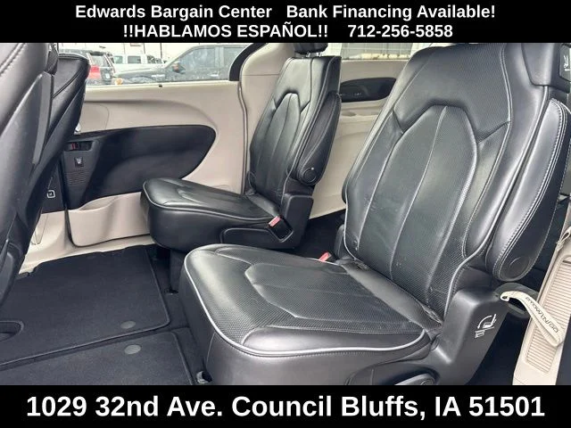 Used 2020 White Chrysler Limited image 11
