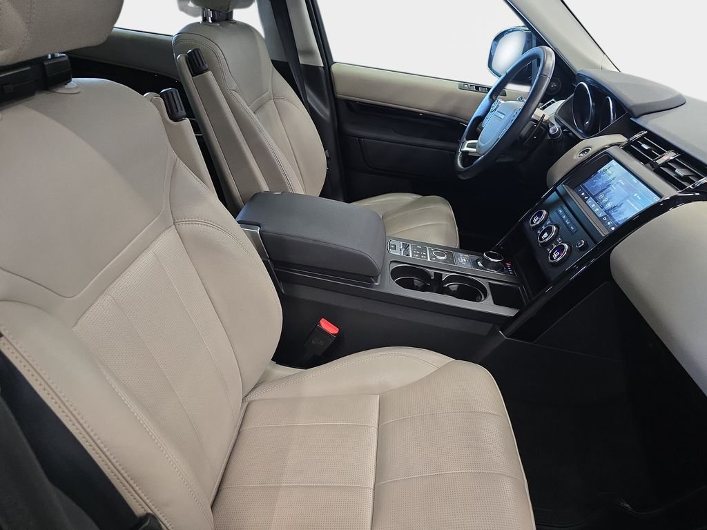 Used 2018 Black Land Rover SE image 12