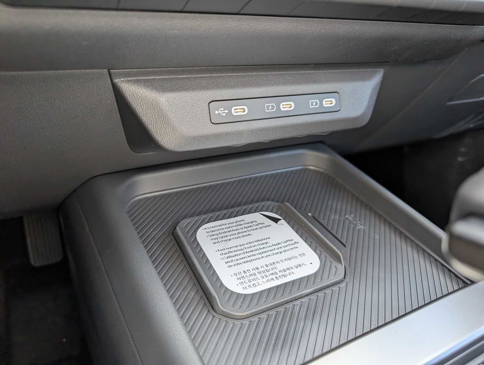 New 2027  Black Roof Kia S image 23